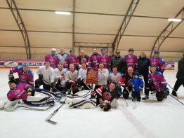 23 февраля на крытом хоккейном корте состоялся товарищеский матч по хоккею посвященный Дню Защитника Отечества!